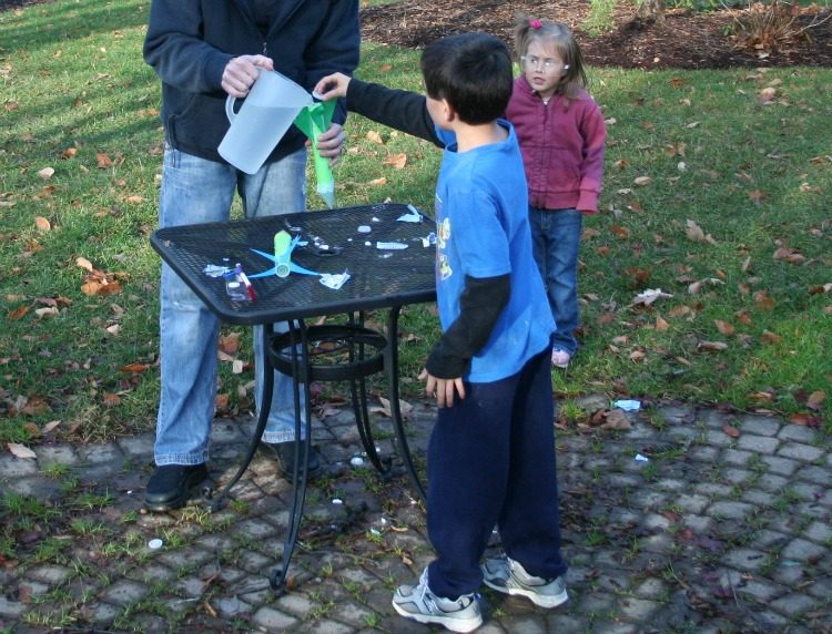 Simple Science for Kids - Film Canister Rockets