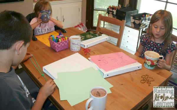 Homeschooling Gifted Kids Interest Based Eclectic Approach via www.RaisingLifelongLearners.com 