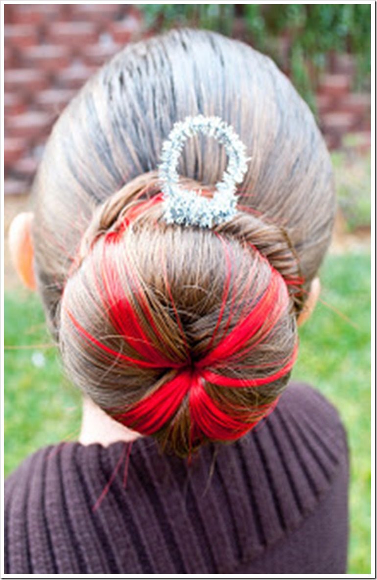 Christmas Hairstyles for Little Girls