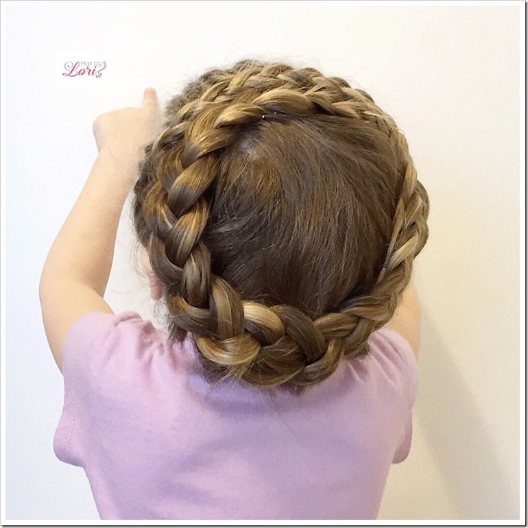 Christmas Hairstyles for Little Girls